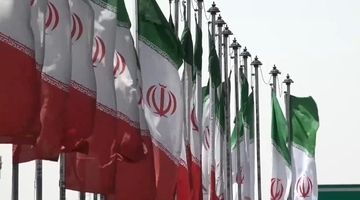 イラン、中東地域の米軍基地に少なくとも4発のミサイルを発射