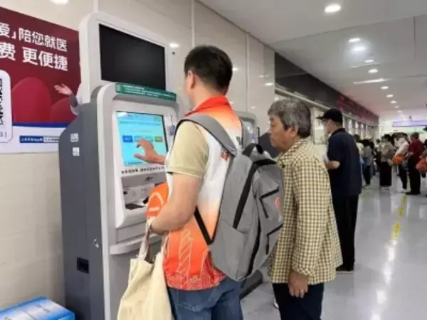 上海で高齢者の医療付き添いサービスの新規定が施行―中国