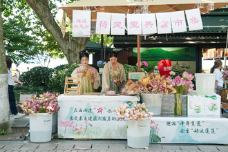 ハスの花の季節迎えた杭州、3時間で4000本売る露店も―中国