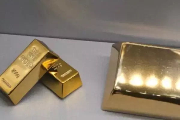 金価格が5000ドル突破