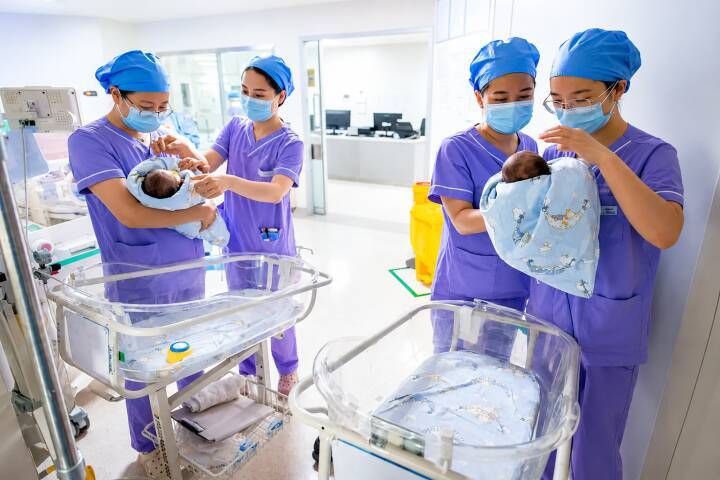 新疆の女性が武漢で五つ子出産、超早産児だったが3カ月後に退院―中国メディア