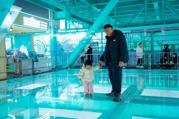 「「世界一高い橋」花江峡谷大橋に見る中国のインフラの実力―中国メディア」の画像