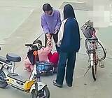 「倒れた女性が助け起こした中学生2人を犯人扱い？ 今回は賛否が真っ二つに―中国」の画像1