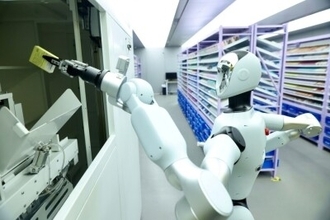 医薬品販売ロボット登場、エンボディドAIの活用シーンを拡大―北京市