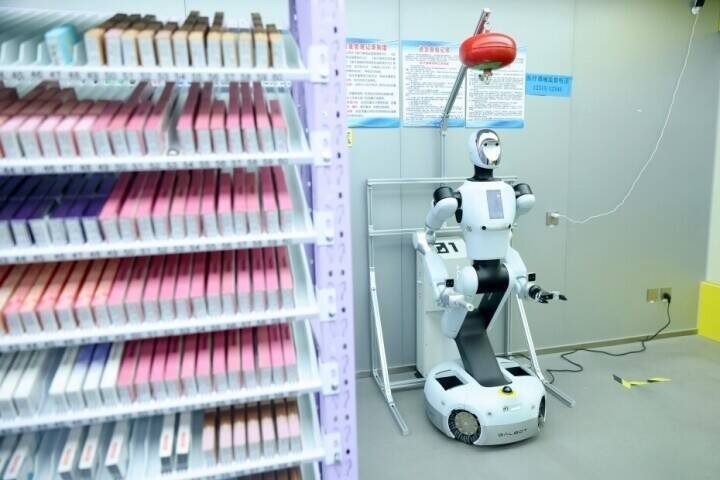医薬品販売ロボット登場、エンボディドAIの活用シーンを拡大―北京市