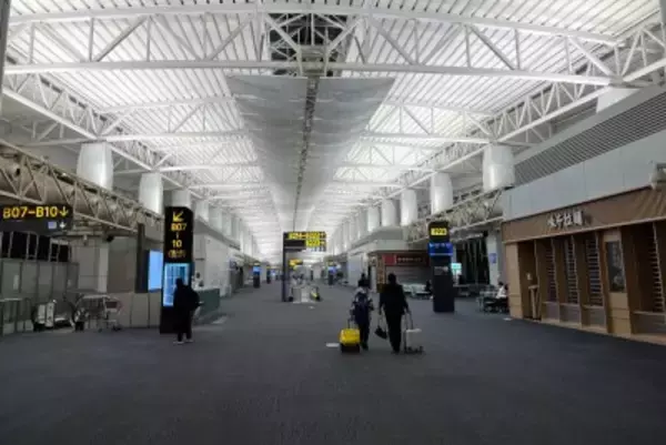 メーデー5連休中に1日平均延べ225万人が出入国へ―中国