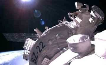 中国有人宇宙船「神舟22号」、宇宙ステーション複合体からの分離に成功