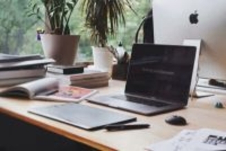 同じ会社で働いて70年、日本の90代の女性が中国で話題に