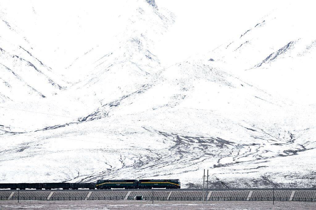 青蔵鉄道のヒートパイプ、凍土の難題を解決―中国