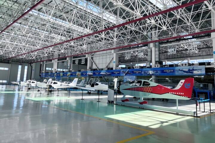 飛行機、自動車からビールまで、工場見学が中国の若者を魅了―シンガポールメディア