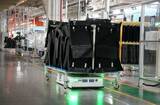 「中国の大型トラック工場における「ロボット大集合」」の画像2