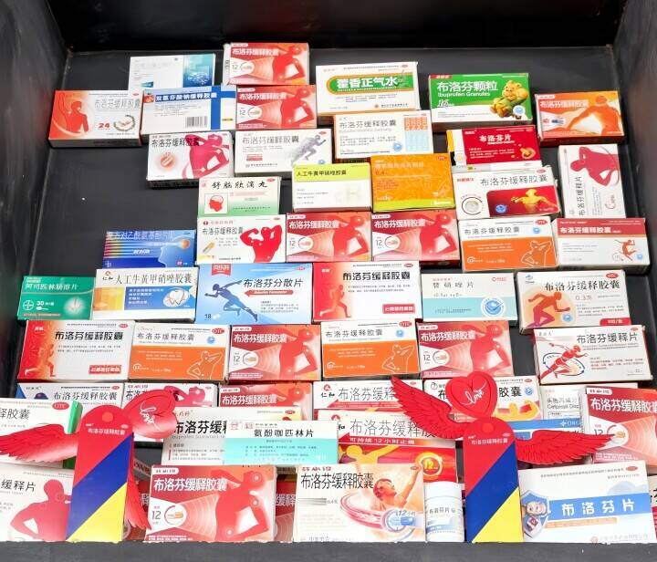 歴史上の偉人の墓巡りに若者が熱中、曹操の墓に頭痛薬を供える人も―中国