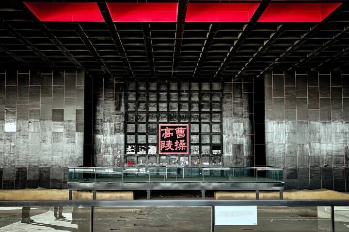 歴史上の偉人の墓巡りに若者が熱中、曹操の墓に頭痛薬を供える人も―中国