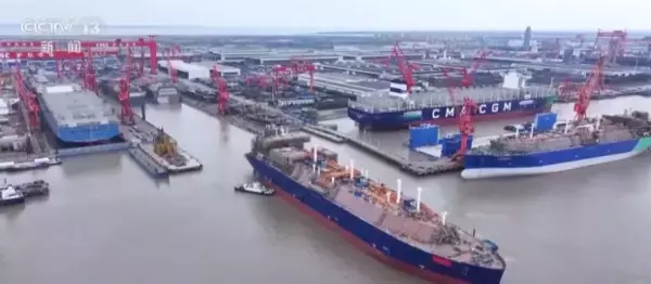 世界最先端のLNG運搬船「天山」号、1月末に引き渡しへ―中国