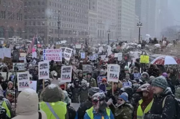 米国民の多数、政府の移民取り締まりを「過剰」と認識