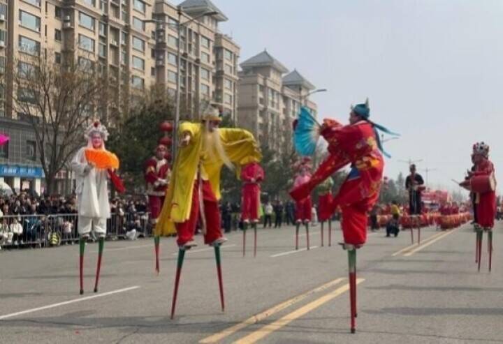 伝統民俗芸能行事の「社火」を継承するZ世代―中国