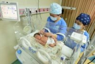 【観察眼】中国は5年間で「出産にやさしい社会」を構築