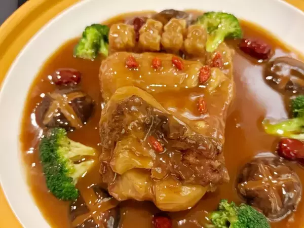 「日本で「クマの死骸」問題深刻化、在日中国人社会で「熊掌ブーム」広がる」の画像