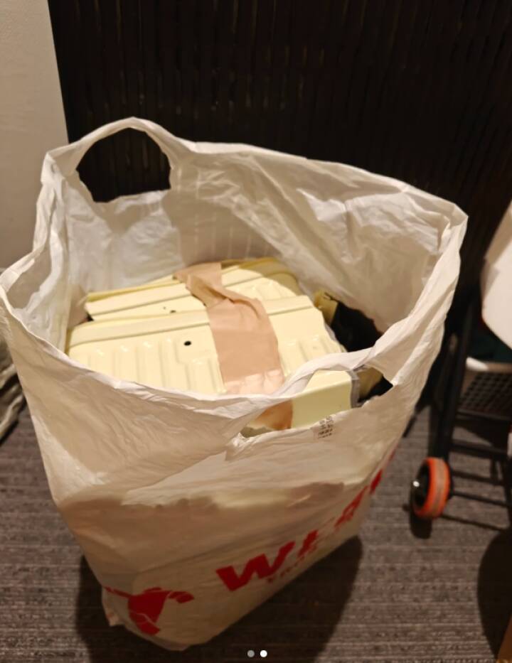 「粗大ごみ？そんなものは存在しない」＝在日中国人がスーツケース解体し“一般ごみ”で捨てる