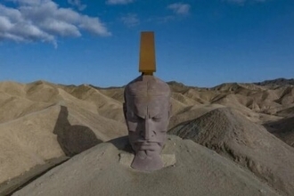 まるで生き埋め、漢の武帝の彫像が物議―中国