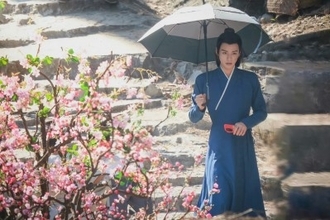 ゴン・ジュンの時代劇ドラマの撮影現場写真が流出、美しい姿に期待高まる