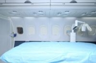 中国初の「空飛ぶ病院」が運営許可取得、外来診察、検査、手術など可能