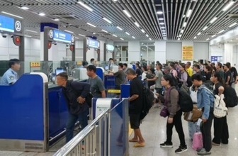 広西東興口岸の出国者数が延べ500万人を突破、前年比21．04％増―中国