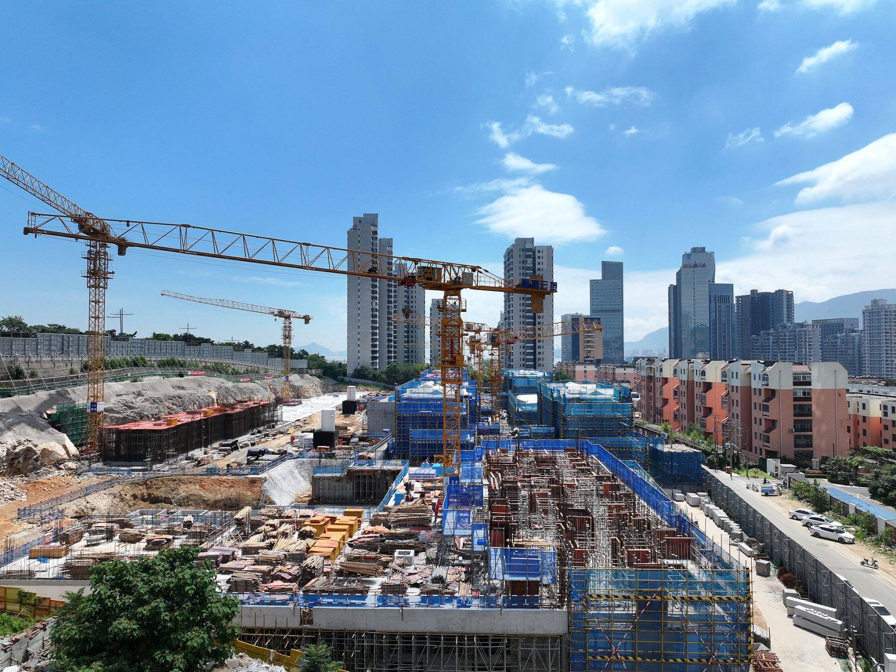 中国の不動産市場、上半期に560件超の安定化策を実施、中古住宅市場の回復傾向が鮮明に