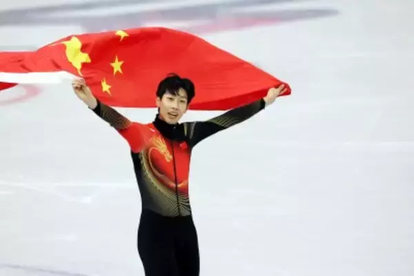 中国選手が「ブレード半分」の差で金メダルに届かず―中国メディア