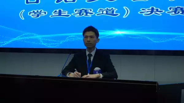 「2025年度全国通訳コンテスト決勝が北京で開催、AIコースが新設」の画像