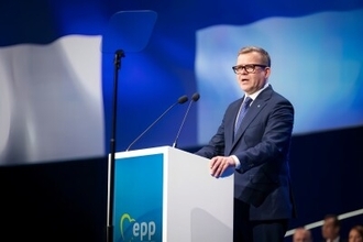 フィンランド首相がつり目騒動で日中韓に謝罪、中国ネット「張本人はおとがめなし？」