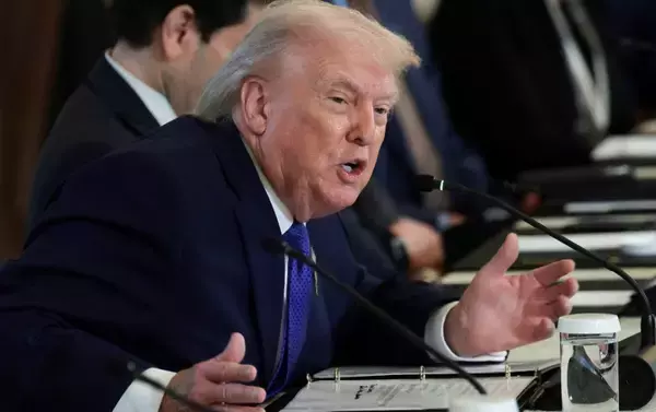 トランプ米大統領「イランのビジネス相手国に25％の関税を課す方針」