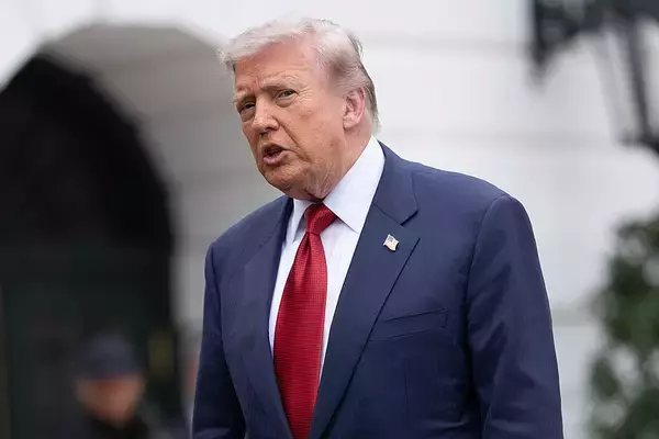 トランプ米大統領、2年後に後発医薬品に100％関税を課すと発表