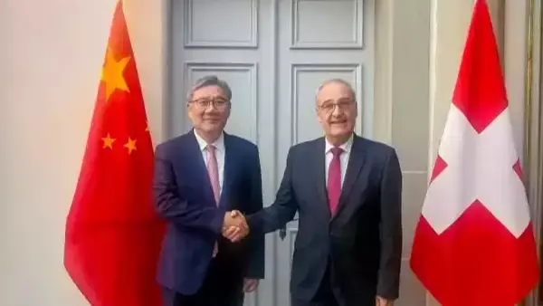 中国とスイス、FTAの改定交渉を妥結し覚書交換などを宣言