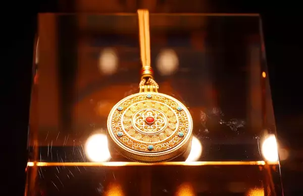 「中国伝統の金アクセサリー「古法金」がブームに、欧米主導の高級品市場を揺るがす」の画像