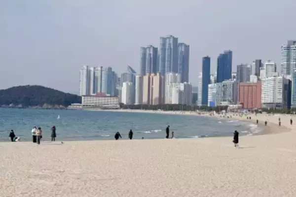 金価格上昇、韓国でビーチでの「金探し」熱が高まる―中国メディア