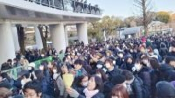 日本人が目に涙を浮かべながらパンダにお別れ―中国メディア