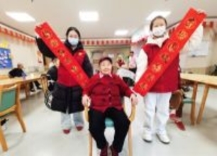 親孝行もカネで解決？春節あいさつ代行に賛否