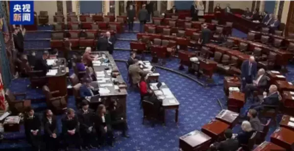 米上院、大統領の戦争権限制限法案を否決