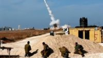 米とイランの衝突がウクライナへの武器供給を制約―ゼレンスキー大統領