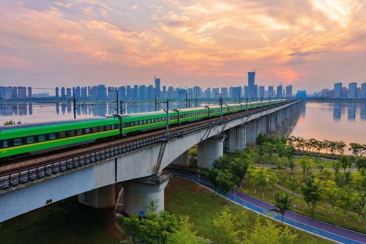 南昌市、鉄道旅客輸送の機能向上へ―中国