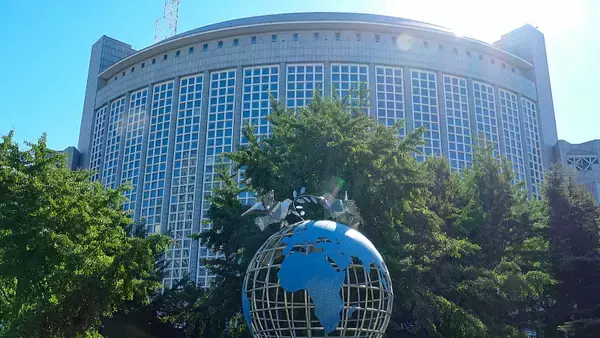 習近平主席、インドで開催の第18回BRICS首脳会議に12日から出席