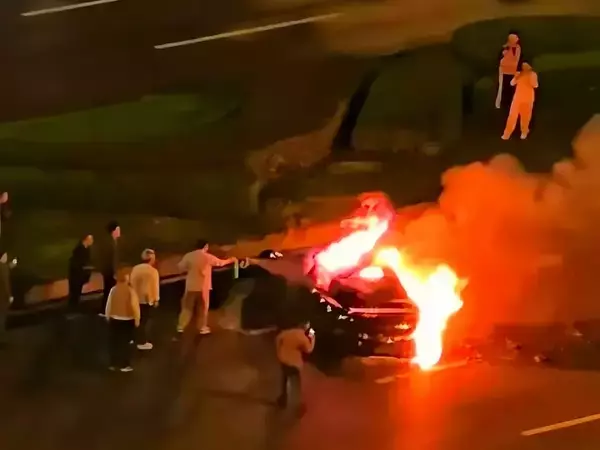 「正規の権利主張かそれとも横暴か？EV発火事故のシャオミ、ネット民を訴え始めさらなる物議―中国」の画像