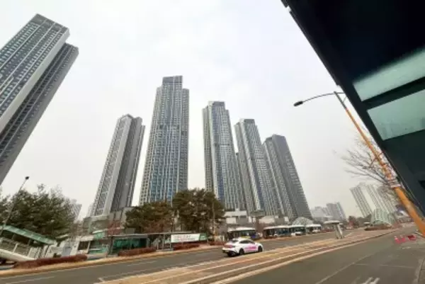 韓国の李在明大統領、不動産関連の指示を矢継ぎ早にSNSで、「市場に混乱も」と主要紙