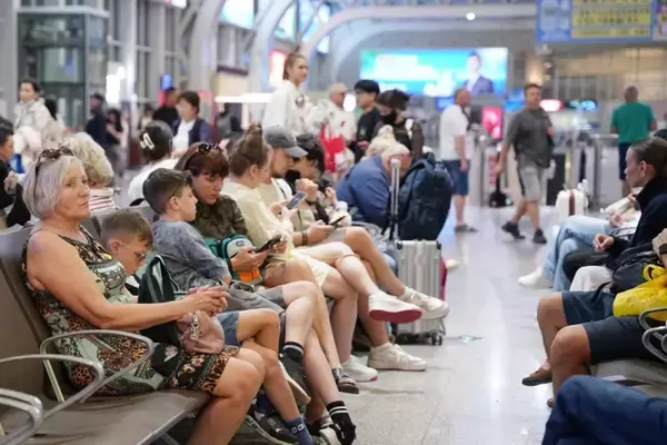 「中国なのに高速列車内は外国人ばかり？―中国メディア」の画像