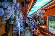 没入型テーマエンタメ文化観光特別列車「津旅時光号」の運行スタート―中国