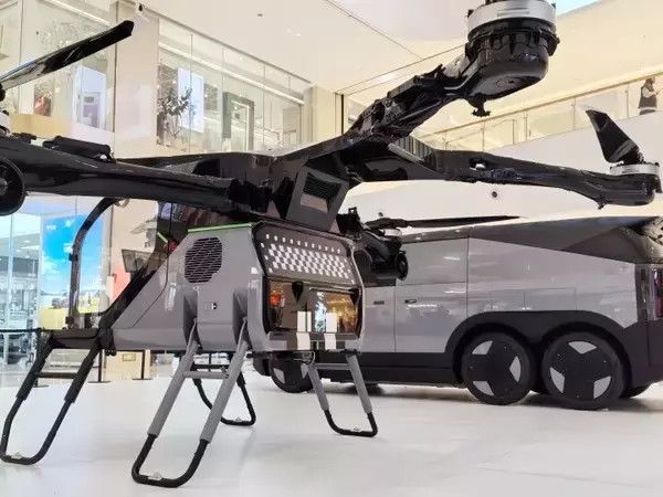 「中国で急成長の「空飛ぶクルマ」産業、収益化の道は遠く―仏メディア」の画像