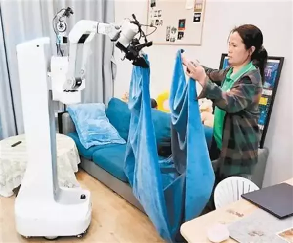 スマートロボットによる家事代行、すでに100世帯以上にサービス提供―中国