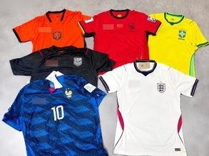 W杯期間中に偽ブランドユニホーム販売事件を摘発、上海警察、容疑者10人の身柄確保―中国メディア