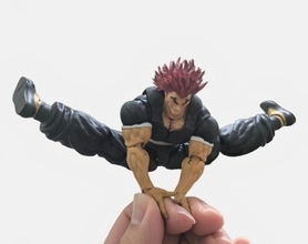 「刃牙」地上最強の生物が今度はハンガーに？中国ネットで話題「笑い死ぬ」「AIかと思った」